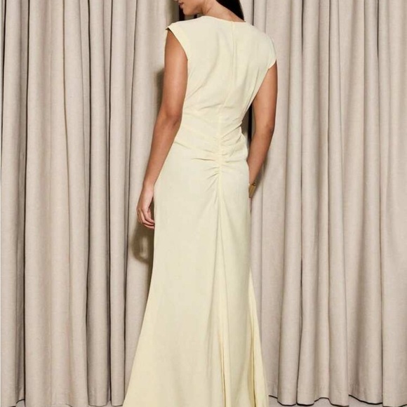 Butter yellow pale cutout tie front maxi dress - Picture 3 of 7